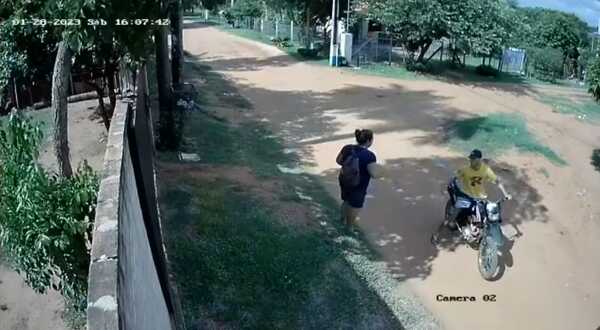 Diario HOY | Le robó el celular a una mujer y fue detenido gracias a cámaras de CCTV