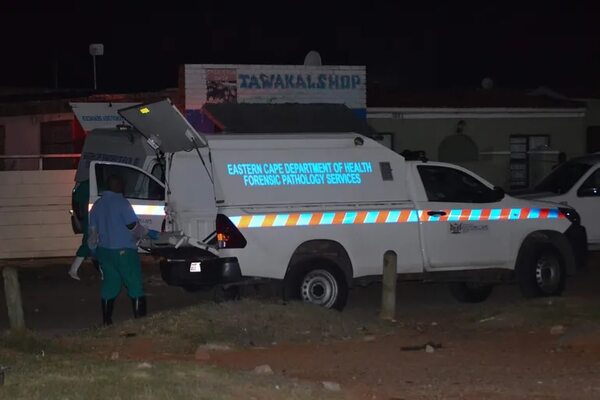 Ocho muertos en un tiroteo en una fiesta de cumpleaños en Sudáfrica - Mundo - ABC Color