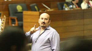 Diario HOY | Le recuerdan a Celeste que admitió la compra de su banca y que era una coimera