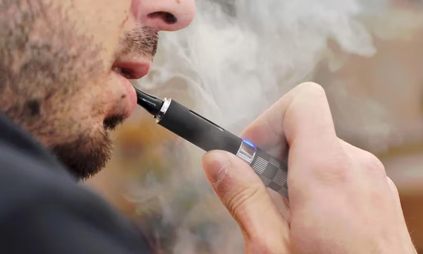 Los cigarrillos electrónicos causan cambios celulares y moleculares en los pulmones, según un estudio - OviedoPress