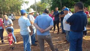Cierran ruta en Emboscada por falta de agua - Nacionales - ABC Color