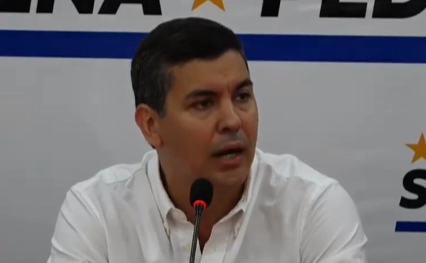 Santiago Peña anuncia que Horacio Cartes se defenderá de acusaciones de Estados Unidos