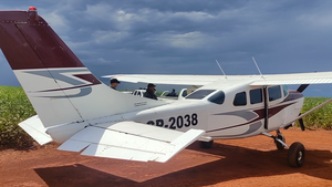 Operativo Halcón II: incautan avioneta con 265 kilos de cocaína - trece