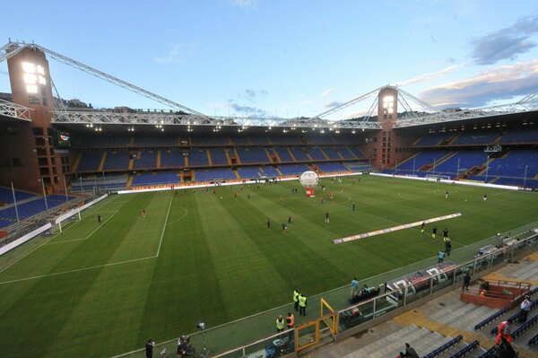 La Sampdoria recibe una carta con una bala dentro