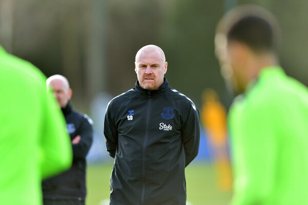 Everton presenta a Sean Dyche como nuevo DT tras la salida de Frank Lampard