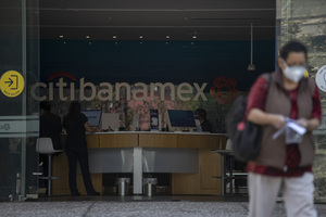 Bancos mexicanos aceptarán pasaportes y matrículas consulares para trámites - MarketData