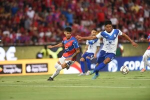 Cerro Porteño y Ameliano empatan en el estreno