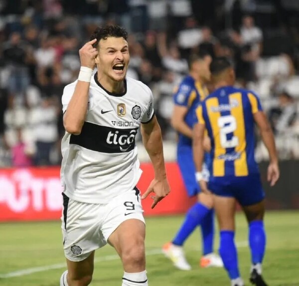 Olimpia arranca la defensa del título con un valioso triunfo