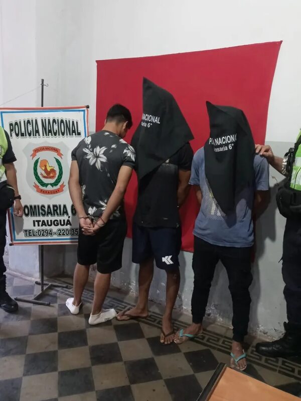 Itauguá: caen tres jóvenes vinculados a un caso de robo agravado - Policiales - ABC Color