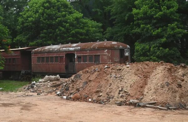 En sólo tres de 40 estaciones de trenes hay funcionarios de Fepasa - Economía - ABC Color