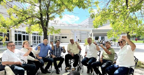 La Nación / Izquierda efrainista visitó a Lugo, pero este no dio su apoyo a nadie
