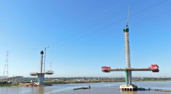 Puente Héroes del Chaco llegó a su punto más alto