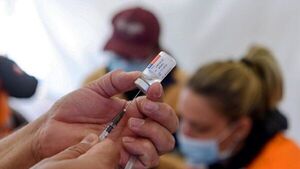 Salud inicia aplicación de vacunas de refuerzo anual contra el Covid-19