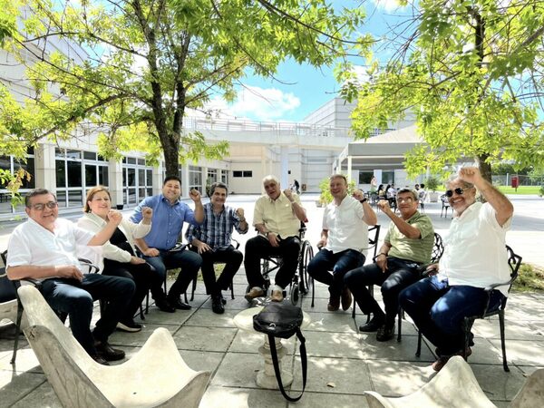 Dudan que la foto de Lugo publicada ayer sea real - ADN Digital
