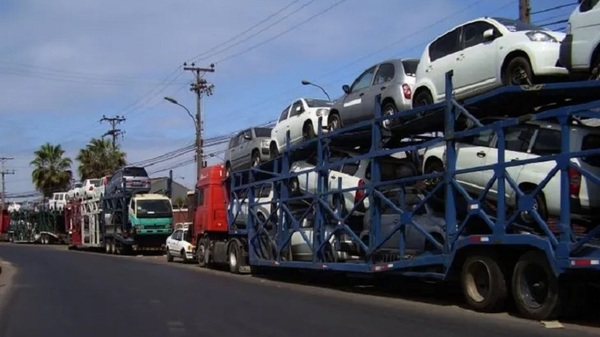 Desde febrero ya no entrarán al país vehículos importados en mal estado - Noticias Paraguay