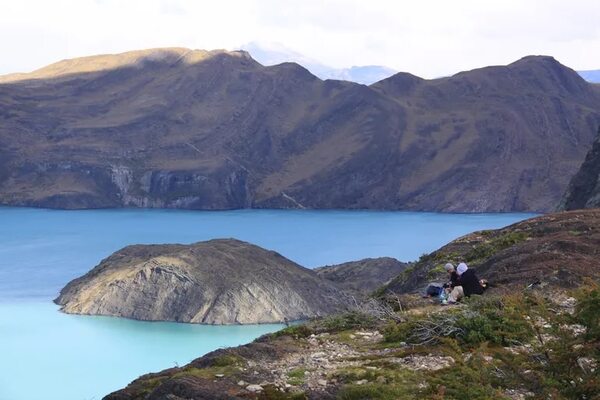 Los pumas suman adrenalina en las Torres del Paine en Chile - Viajes - ABC Color