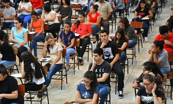 Itaipú lanza convocatoria para otorgar becas a carreras técnicas y universitarias - OviedoPress