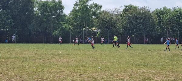 Se desarrolla la cuarta edición de la Copa Latinoamericana de Fútbol en Misiones - Nacionales - ABC Color