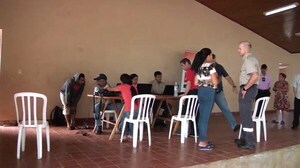 Ante masiva concurrencia, ANDE volverá al barrio Itás Paso de Encarnación