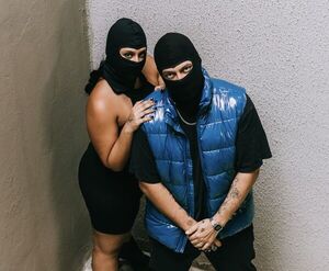 Los Extravagantes: una pareja sensual hecha música