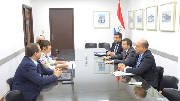 Cancillería y Rediex coordinan acciones para la promoción comercial y de inversiones - .::Agencia IP::.