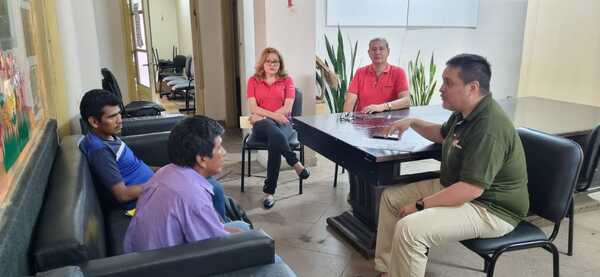Coordinan construcción de viviendas para comunidad indígena de Fuerte Olimpo