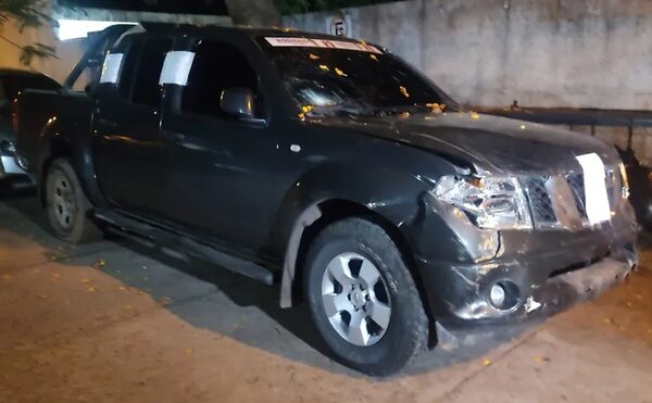 Villeta: persiguó a asaltantes de su pareja y los chocó con su camioneta - Policiales - ABC Color