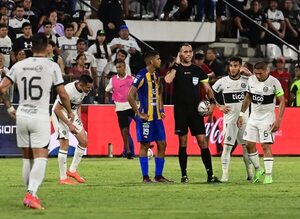“La cara” de Diego, en Olimpia  - Fútbol - ABC Color