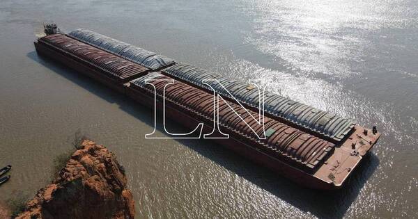 La Nación / “De contramano con la integración”: cuestionan inacción de Argentina tras reclamo por peaje en la hidrovía