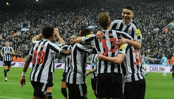 Almirón festeja que el Newcastle estará en Wembley en la final de la Copa de la Liga