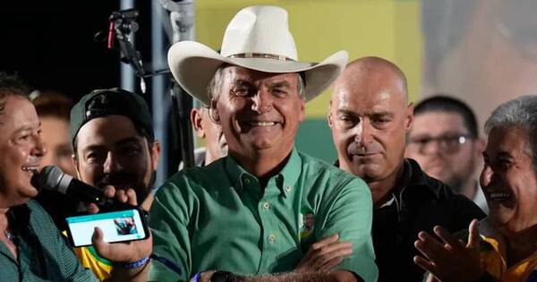 La Nación / Bolsonaro solicitó visa de seis meses para quedarse en EEUU