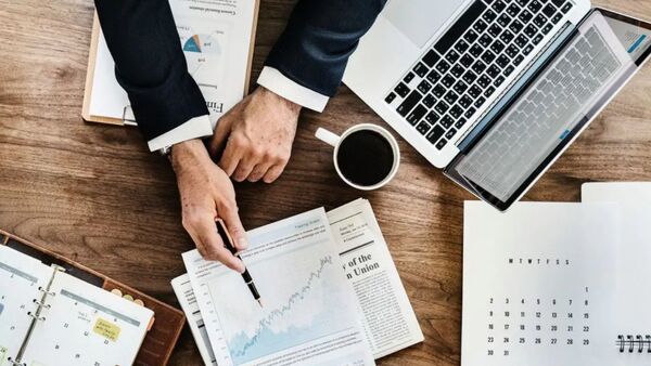 Estos son los principales motivos para estudiar un máster en el extranjero | Empresas | 5Días