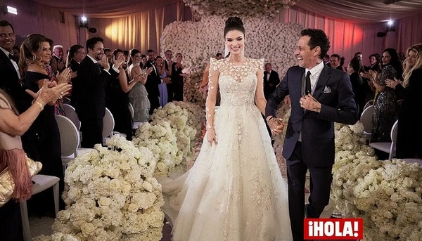 Finalmente salen las primeras fotos oficiales de la boda de Nadia Ferreira con Marc Anthony - Teleshow
