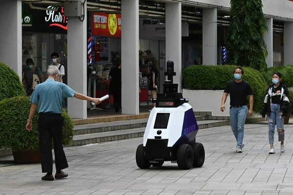 La ONU presentará ocho robots “sociales” en una cumbre sobre inteligencia artificial - Tecnología - ABC Color
