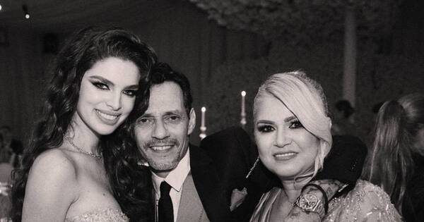 La Nación / Nuevas fotos de la “boda del año” reavivan rumor del supuesto embarazo de Nadia