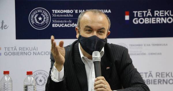 La Nación / El dinero que se ahorrará al reducir el número de concejales irá para becas, dicen