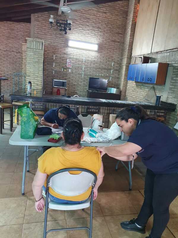 Intensifican vacunación contra el sarampión - La Clave