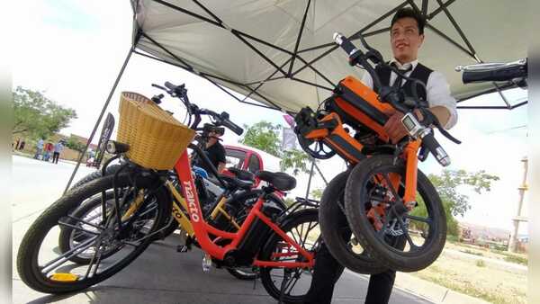 Motos y bicicletas eléctricas para cortas distancias en Asunción | 1000 Noticias