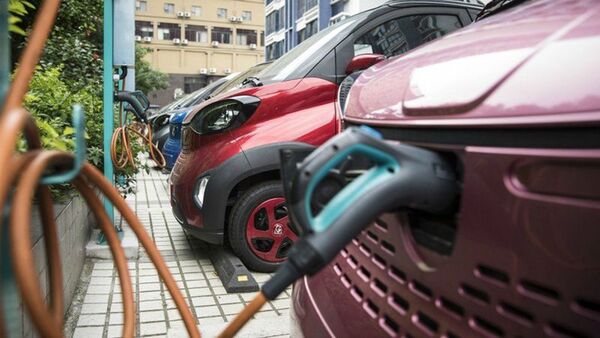 Plantean instalar red de carga inteligente para vehículos eléctricos en Paraguay - ADN Digital