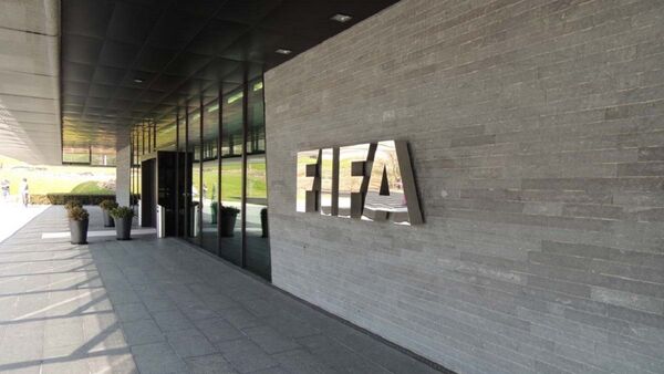 FIFA refuerza defensa de integridad en nuevos códigos de Disciplina y Ética