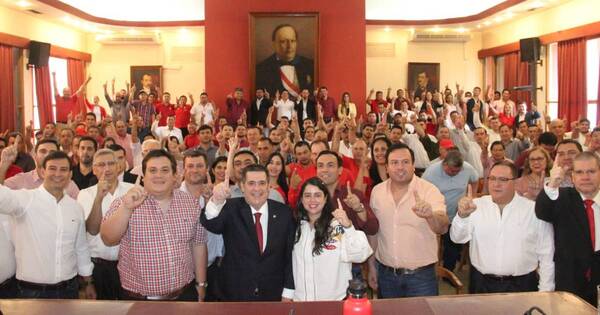 La Nación / Dirigencia unida del Guairá brindó respaldo a Horacio Cartes