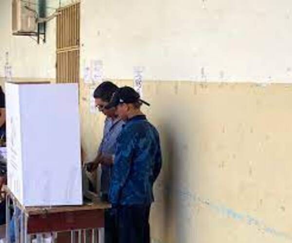 Diario HOY | Ley desfasada abre puertas a flagelo del voto "acompañado", TSJE solo puede instar y no prohibir