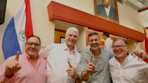 Ante amenaza de Estados Unidos, colorados se abroquelan afirman analistas - El Independiente