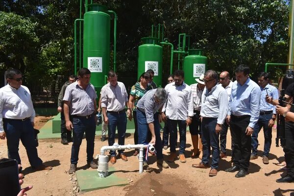 Habilitan planta de agua potable y equipamiento de Centro de Salud en Yabebyry - Nacionales - ABC Color