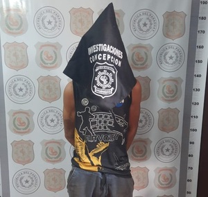 Policía detiene a joven con orden de captura