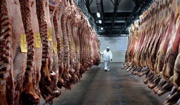 Diario HOY | Carne paraguaya, con "previsiones positivas" de ingresar al mercado de EEUU