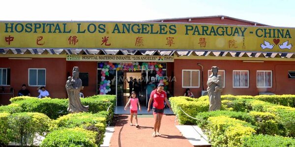 En Hospital de CDE operan a niña con la cabeza llena de gusanos