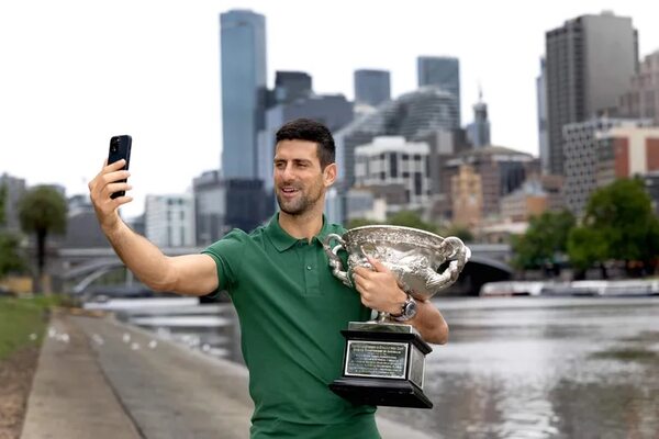 Djokovic, campeón en Australia con desgarro de 3 centímetros - Polideportivo - ABC Color