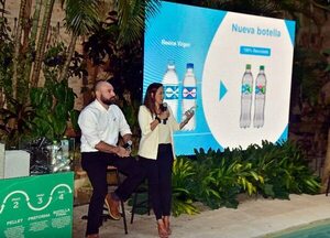 Dasani lanza primera botella hecha 100% de otras botellas - Empresariales - ABC Color