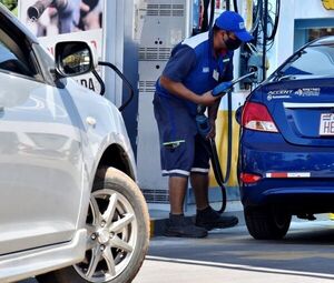 Por temor a suba, prorrogan reducción del ISC al diésel